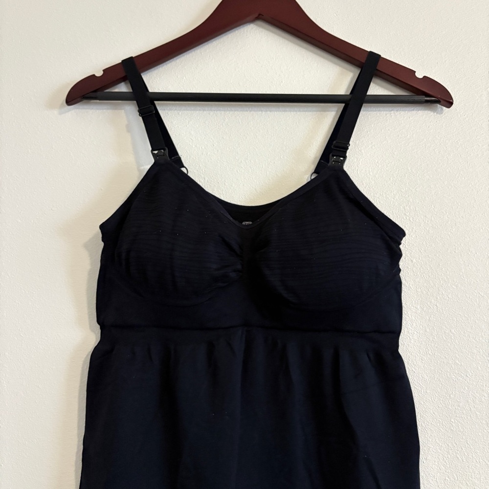 Kindred Bravely Sublime® Hands-Free Pumping & Nursing Tank Black Large - Picture 2 of 8